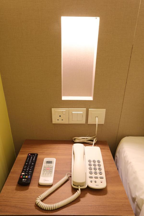Capital O 9010 Yee Hotel Johor Bahru Extérieur photo